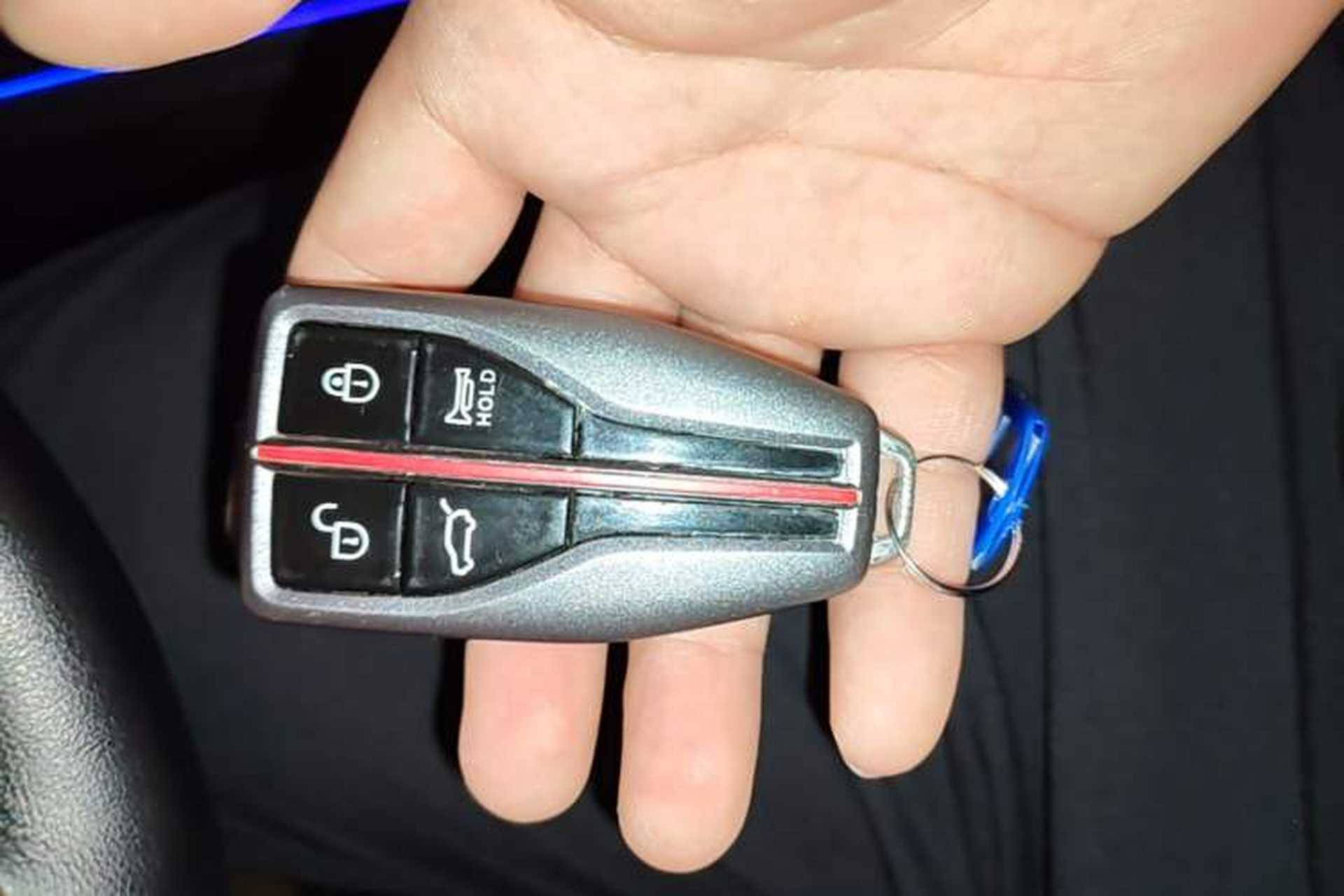 Used Hongqi HS7 2019 3.0T Automatic All-Wheel Drive Flagship Edition Vehicle Key