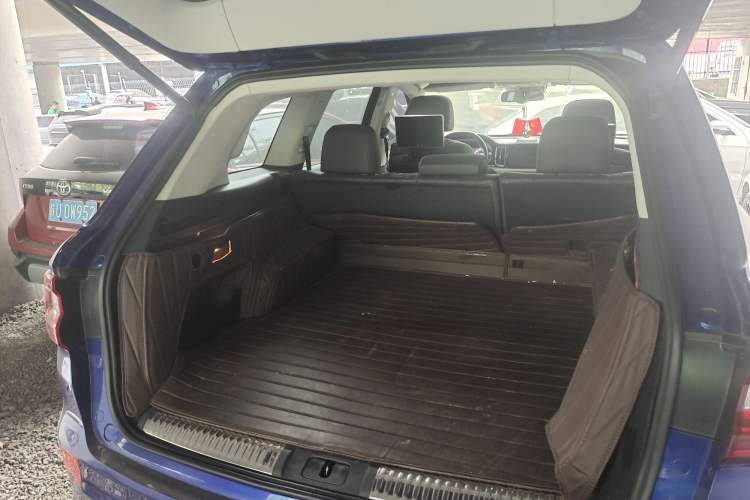Used Hongqi HS7 2019 3.0T Automatic All-Wheel Drive Smart Connect Flagship Edition Trunk