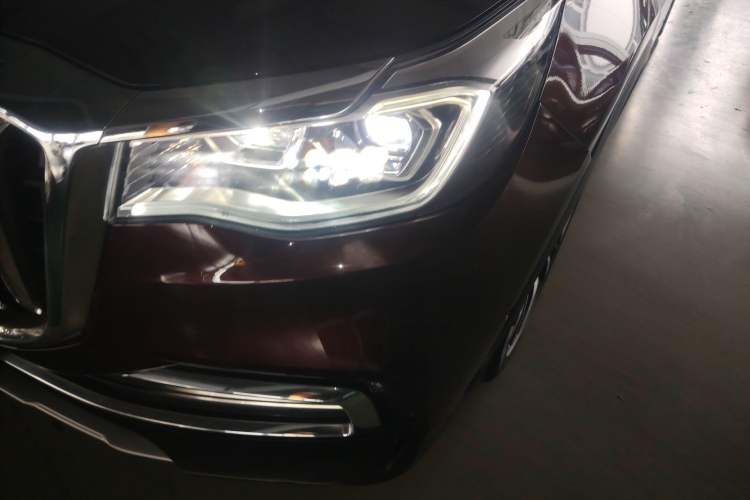Used Hongqi HS7 2019 3.0T Automatic All-Wheel Drive Smart Connect Flagship Edition Left Front Headlight