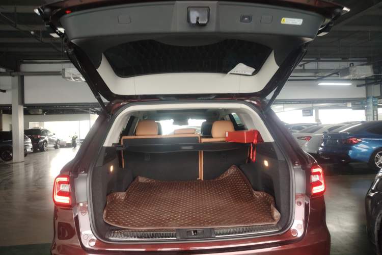 Used Hongqi HS7 2019 3.0T Automatic All-Wheel Drive Smart Connect Flagship Edition Trunk