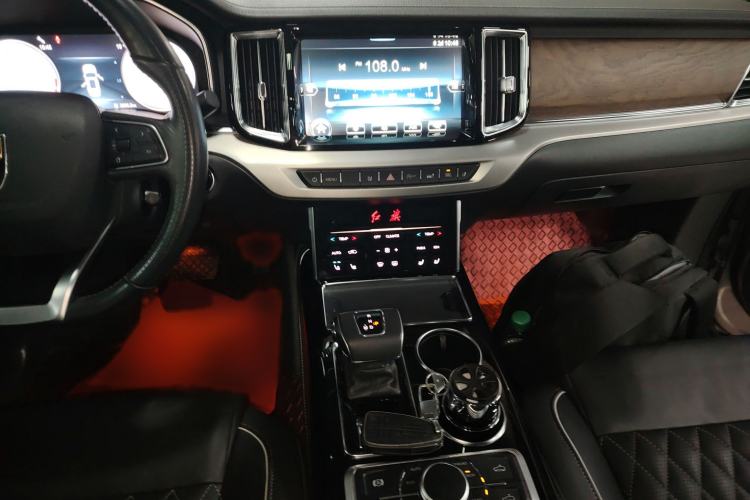 Used Hongqi HS7 2019 3.0T Automatic All-Wheel Drive Smart Connect Flagship Edition Audio And AC Panel
