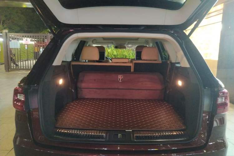 Used Hongqi HS7 2019 3.0T Automatic All-Wheel Drive Smart Connect Flagship Edition Trunk