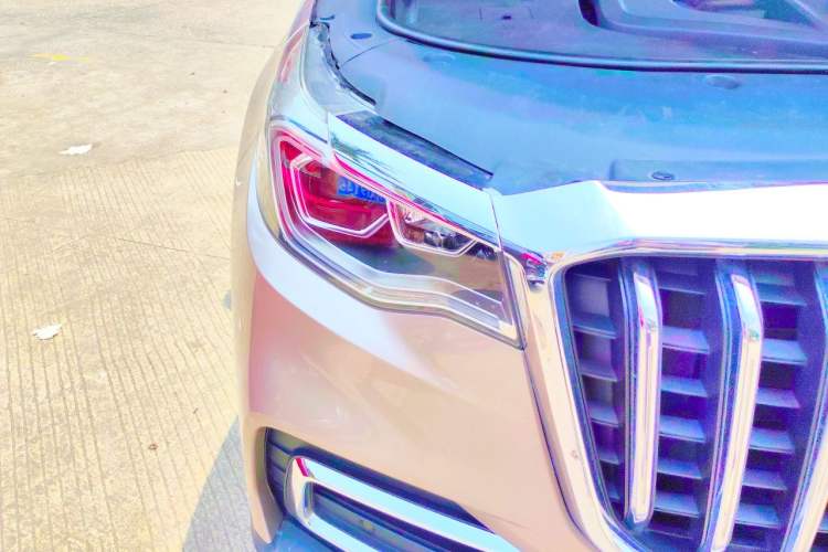 Used Hongqi HS7 2019 3.0T Automatic All-Wheel Drive Smart Connect Flagship Edition Right Front Headlight