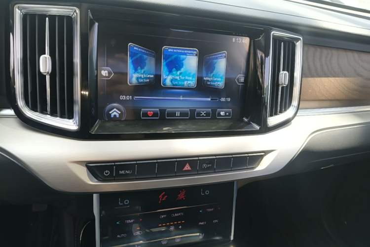Used Hongqi HS7 2019 3.0T Automatic All-Wheel Drive Flagship Edition Audio And AC Panel