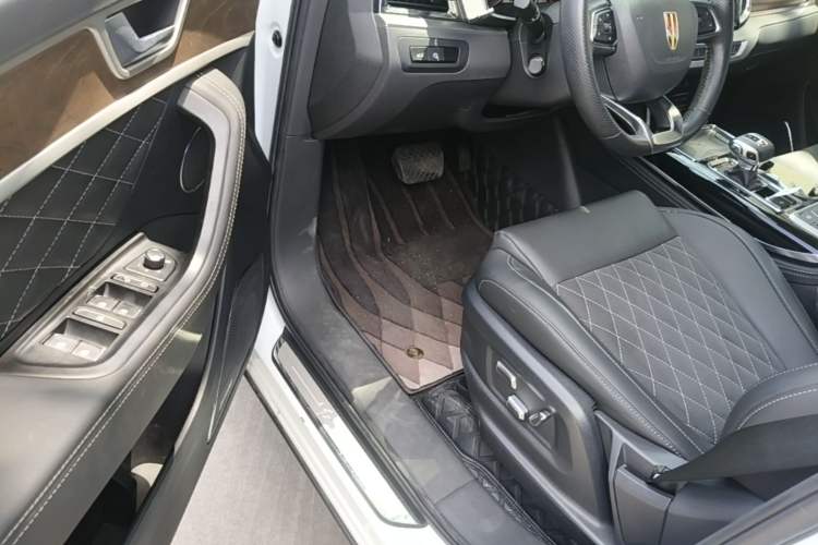 Used Hongqi HS7 2019 3.0T Automatic All-Wheel Drive Flagship Edition Driver Seat