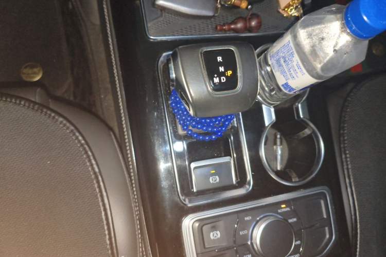 Used Hongqi HS7 2019 3.0T Automatic All-Wheel Drive Flagship Edition Gear Lever