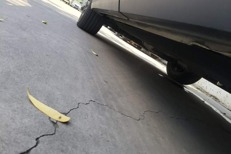 Used Hongqi HS7 2019 3.0T Automatic All-Wheel Drive Flagship Edition Left Side Sill