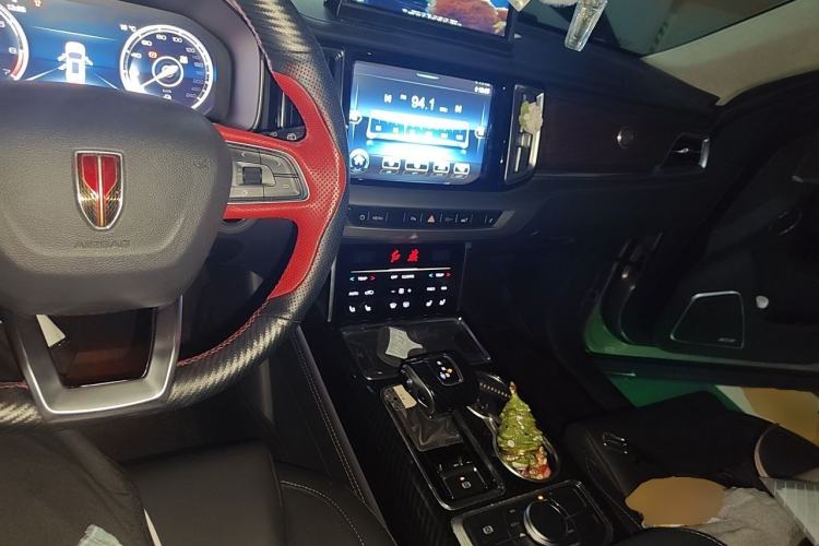 Used Hongqi HS7 2019 3.0T Automatic All-Wheel Drive Smart Connect Flagship Edition Center Console