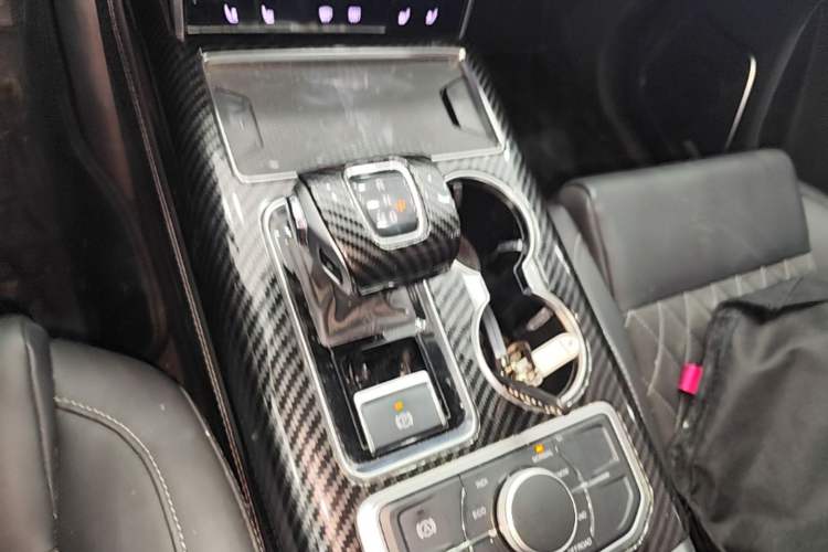 Used Hongqi HS7 2019 3.0T Automatic All-Wheel Drive Smart Connect Flagship Edition Gear Lever