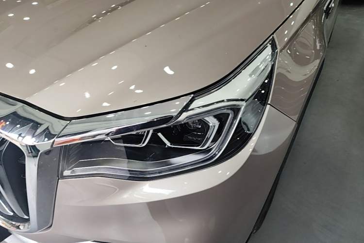 Used Hongqi HS7 2019 3.0T Automatic All-Wheel Drive Smart Connect Flagship Edition Left Front Headlight
