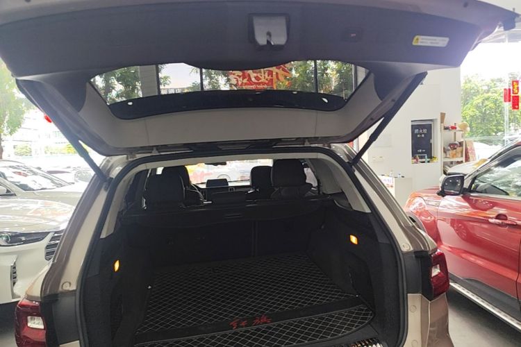 Used Hongqi HS7 2019 3.0T Automatic All-Wheel Drive Smart Connect Flagship Edition Trunk