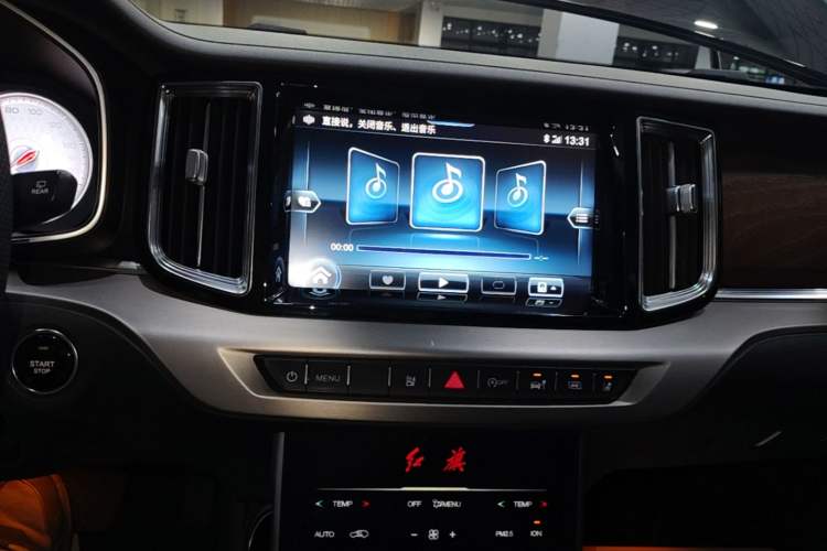Used Hongqi HS7 2021 2.0T DCT Two-Wheel Drive Smart Connect Flagship Edition Audio And AC Panel
