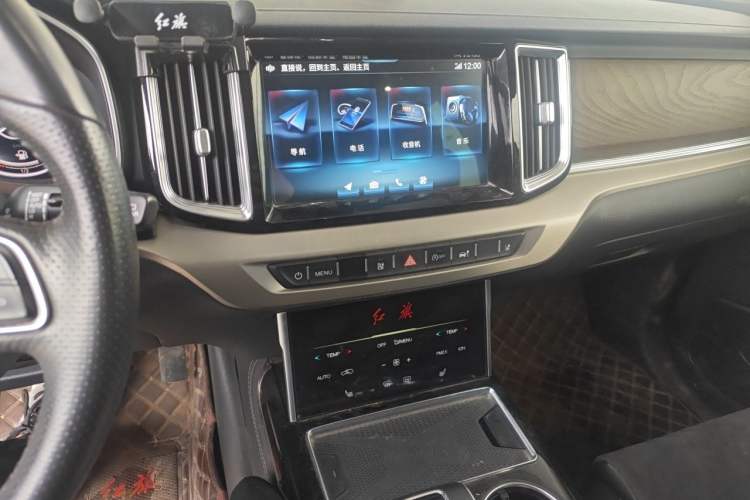 Used Hongqi HS7 2021 2.0T DCT Two-Wheel Drive Smart Connect Flagship Edition Audio And AC Panel