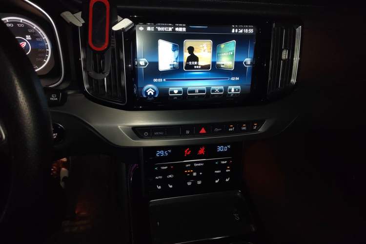 Used Hongqi HS7 2021 2.0T DCT Two-Wheel Drive Smart Connect Flagship Edition Audio And AC Panel