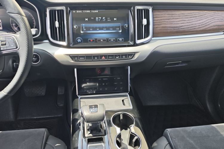 Used Hongqi HS7 2021 2.0T DCT Two-Wheel Drive Smart Connect Flagship Edition Audio And AC Panel