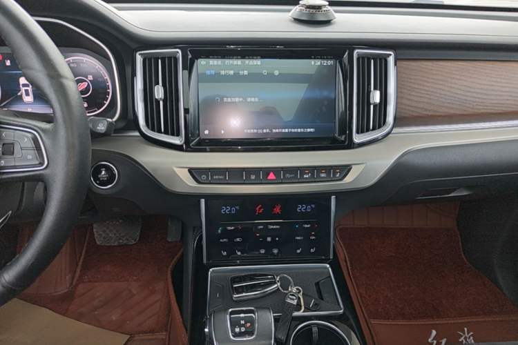 Used Hongqi HS7 2021 2.0T DCT Two-Wheel Drive Smart Connect Flagship Edition Audio And AC Panel