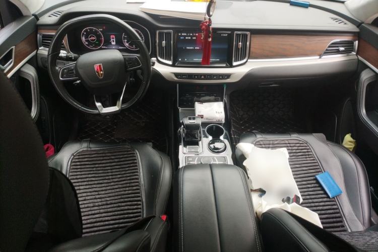 Used Hongqi HS7 2021 2.0T DCT Two-Wheel Drive Smart Connect Flagship Edition Center Console