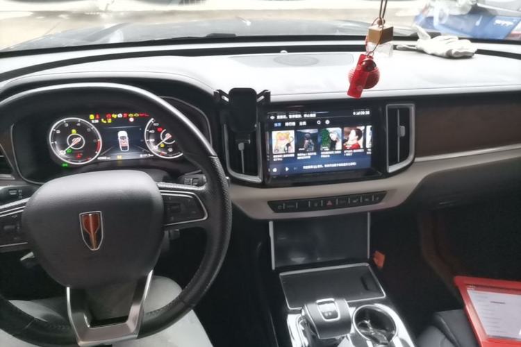 Used Hongqi HS7 2021 2.0T DCT Two-Wheel Drive Smart Connect Flagship Edition Center Console