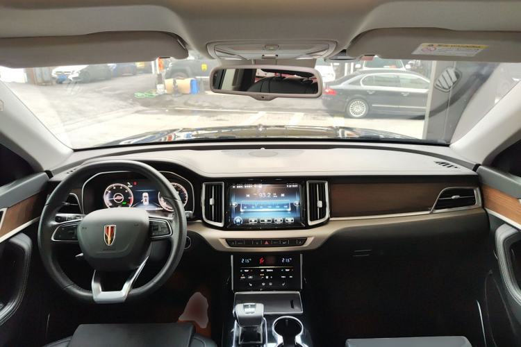Used Hongqi HS7 2021 2.0T DCT Two-Wheel Drive Smart Connect Flagship Edition Center Console