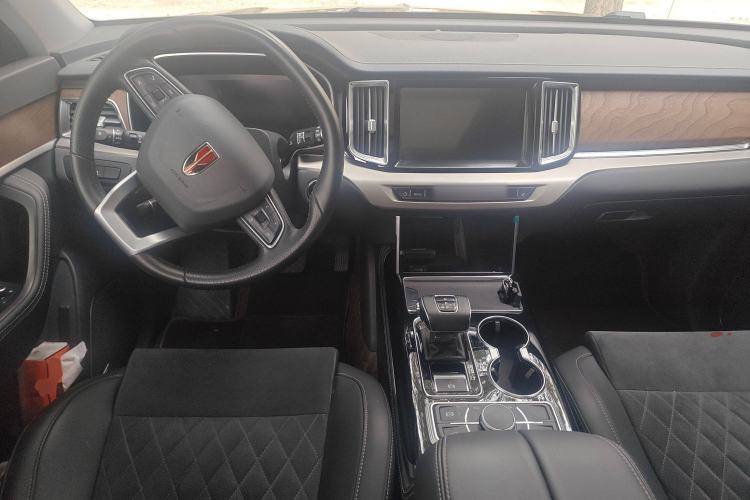 Used Hongqi HS7 2021 2.0T DCT Two-Wheel Drive Smart Connect Flagship Edition Center Console