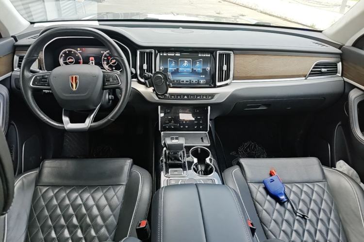 Used Hongqi HS7 2021 3.0T Automatic All-Wheel Drive Smart Connect Flagship Edition Center Console