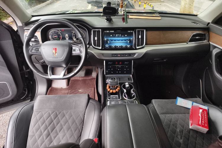 Used Hongqi HS7 2021 2.0T DCT Two-Wheel Drive Smart Connect Flagship Edition Center Console
