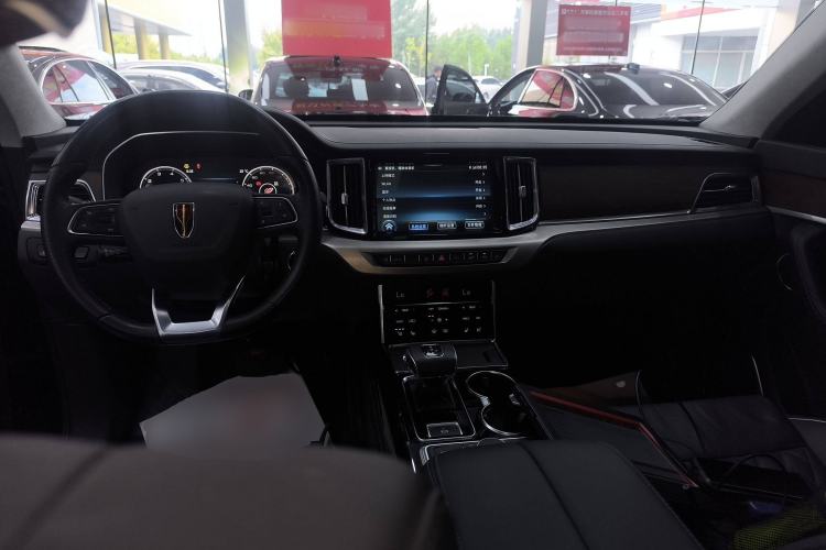 Used Hongqi HS7 2021 3.0T Automatic All-Wheel Drive Smart Connect Flagship Edition Center Console