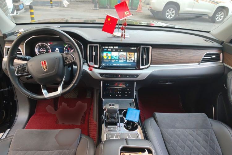 Used Hongqi HS7 2021 2.0T DCT Two-Wheel Drive Smart Connect Flagship Edition Center Console