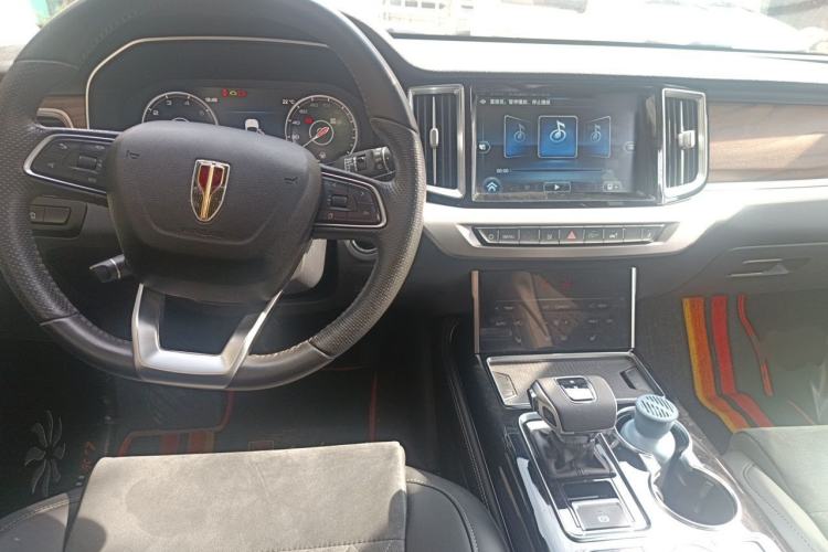 Used Hongqi HS7 2021 2.0T DCT Two-Wheel Drive Smart Connect Flagship Edition Center Console