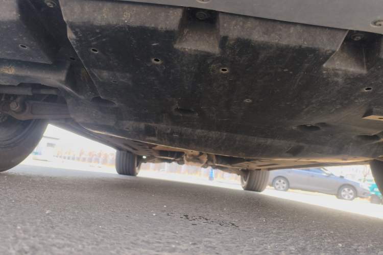 Used Hongqi HS7 2021 2.0T DCT Two-Wheel Drive Smart Connect Flagship Edition Chassis Front