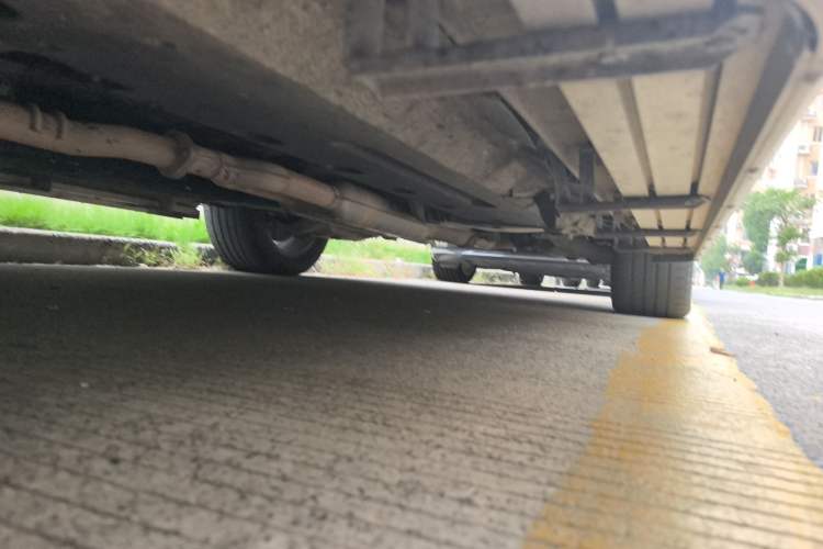 Used Hongqi HS7 2021 2.0T DCT Two-Wheel Drive Smart Connect Flagship Edition Chassis Front Left