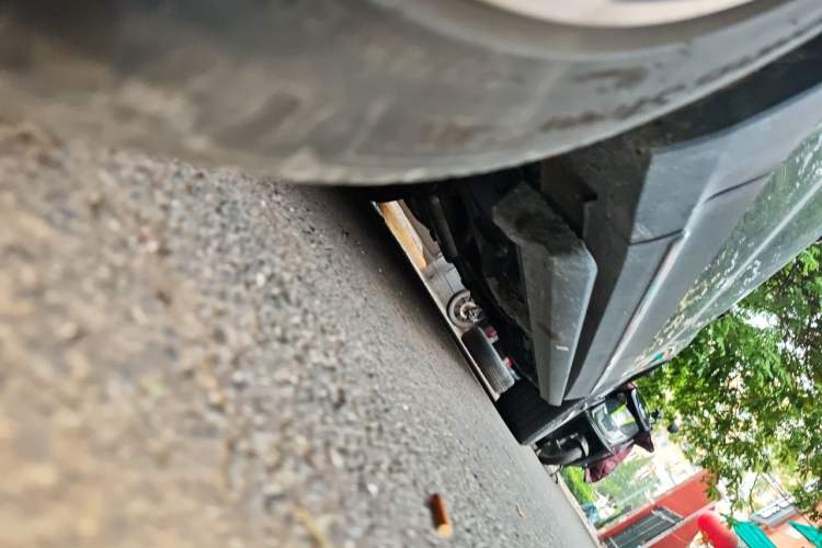 Used Hongqi HS7 2021 3.0T Automatic All-Wheel Drive Smart Connect Flagship Edition Chassis Front Left