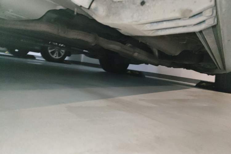 Used Hongqi HS7 2021 2.0T DCT Two-Wheel Drive Smart Connect Flagship Edition Chassis Front Left