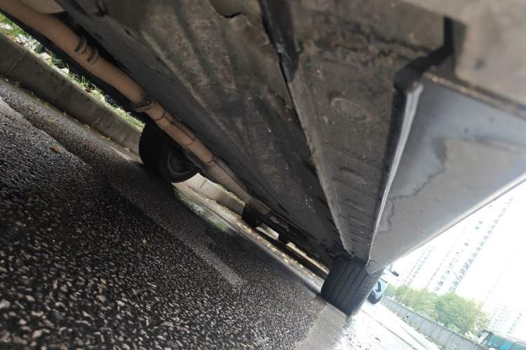 Used Hongqi HS7 2021 2.0T DCT Two-Wheel Drive Smart Connect Flagship Edition Chassis Front Left