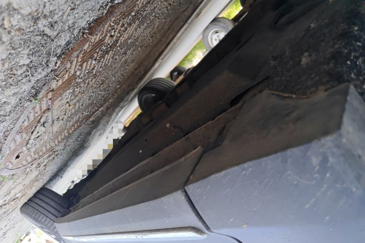 Used Hongqi HS7 2021 2.0T DCT Two-Wheel Drive Smart Connect Flagship Edition Chassis Front Left