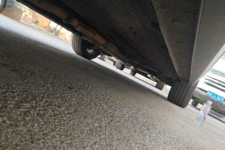 Used Hongqi HS7 2021 2.0T DCT Two-Wheel Drive Smart Connect Flagship Edition Chassis Front Left