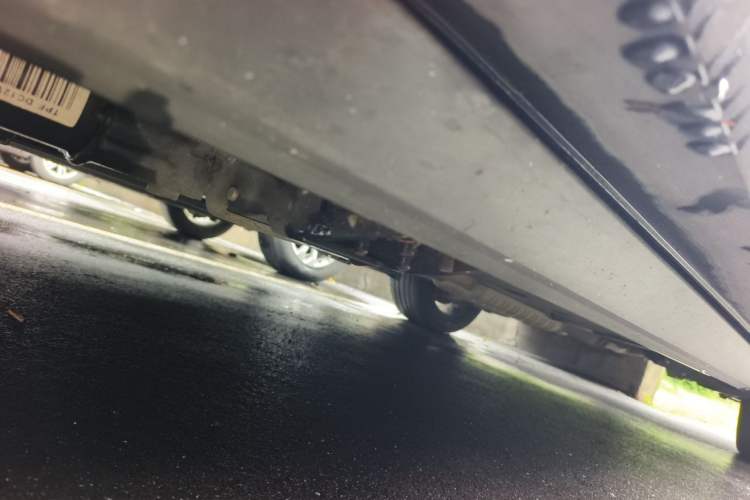 Used Hongqi HS7 2021 2.0T DCT Two-Wheel Drive Smart Connect Flagship Edition Chassis Front Left