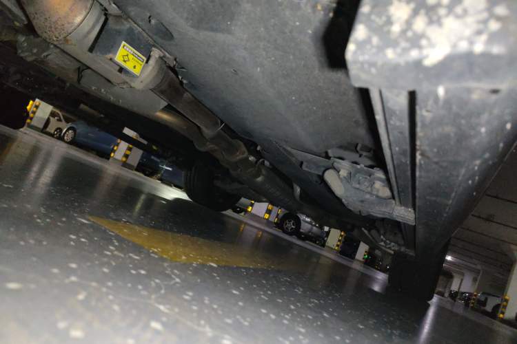 Used Hongqi HS7 2021 3.0T Automatic All-Wheel Drive Smart Connect Flagship Edition Chassis Front Left