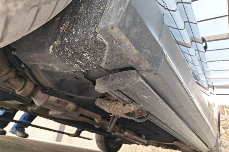 Used Hongqi HS7 2021 3.0T Automatic All-Wheel Drive Smart Connect Flagship Edition Chassis Front Left