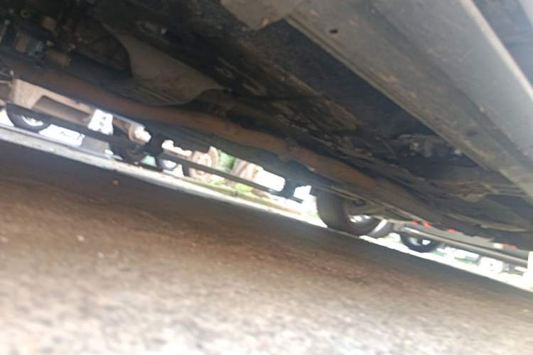 Used Hongqi HS7 2021 2.0T DCT Two-Wheel Drive Smart Connect Flagship Edition Chassis Front Left