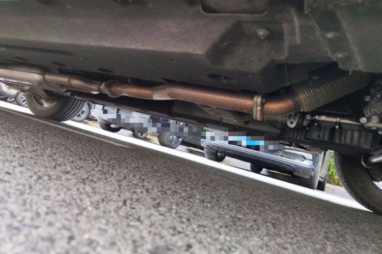 Used Hongqi HS7 2021 2.0T DCT Two-Wheel Drive Smart Connect Flagship Edition Chassis Front Right