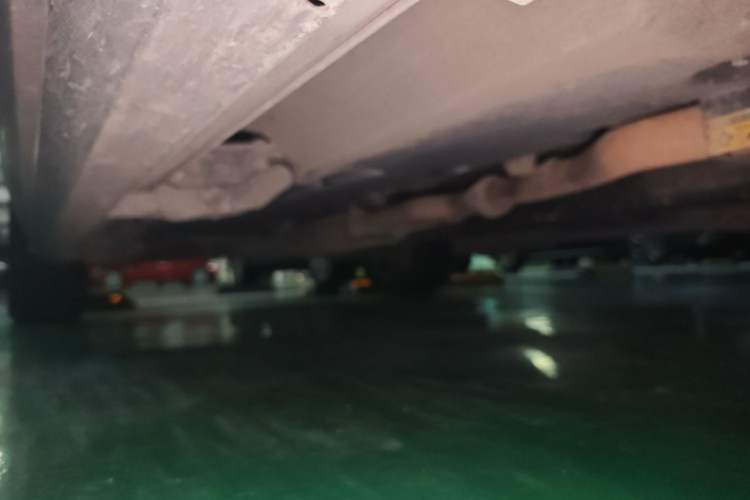 Used Hongqi HS7 2021 2.0T DCT Two-Wheel Drive Smart Connect Flagship Edition Chassis Front Right