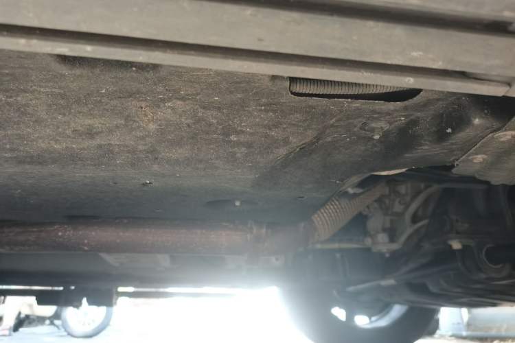 Used Hongqi HS7 2021 2.0T DCT Two-Wheel Drive Smart Connect Flagship Edition Chassis Front Right