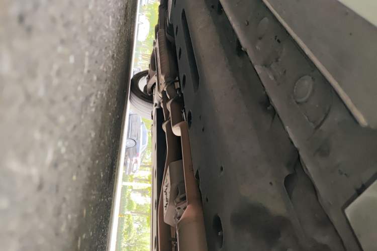 Used Hongqi HS7 2021 3.0T Automatic All-Wheel Drive Smart Connect Flagship Edition Chassis Front Right