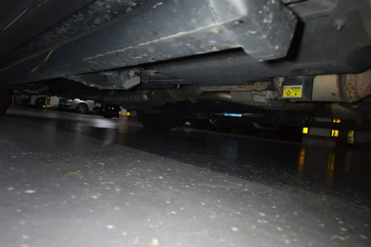 Used Hongqi HS7 2021 3.0T Automatic All-Wheel Drive Smart Connect Flagship Edition Chassis Front Right