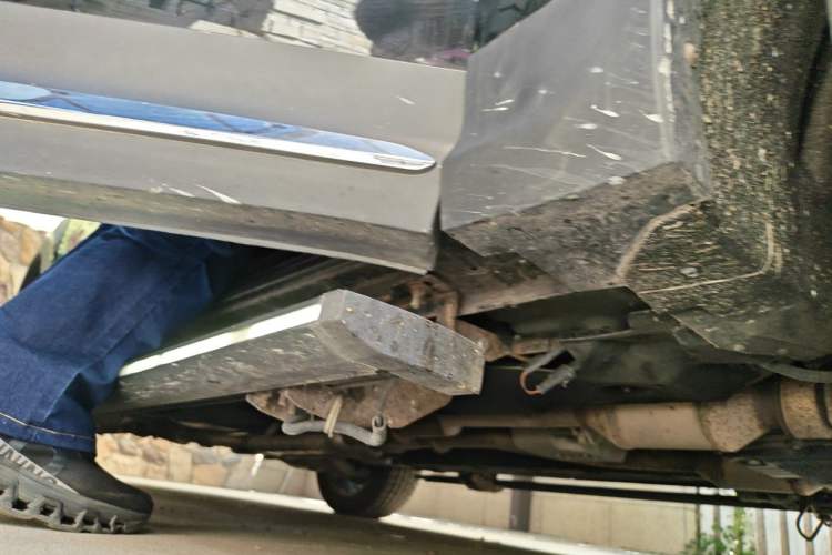 Used Hongqi HS7 2021 3.0T Automatic All-Wheel Drive Smart Connect Flagship Edition Chassis Front Right