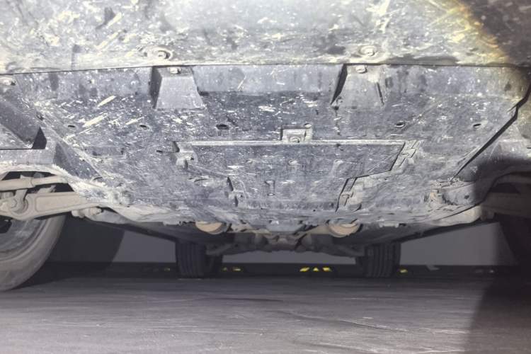 Used Hongqi HS7 2021 3.0T Automatic All-Wheel Drive Smart Connect Flagship Edition Chassis Front