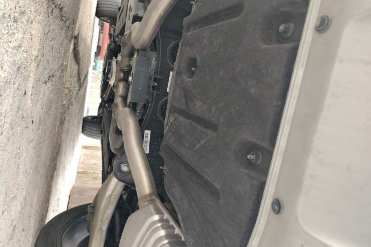 Used Hongqi HS7 2021 2.0T DCT Two-Wheel Drive Smart Connect Flagship Edition Chassis Rear