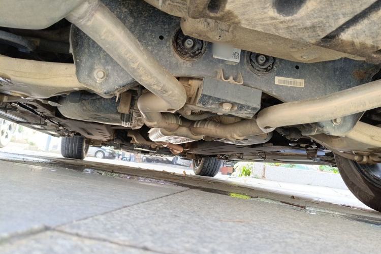 Used Hongqi HS7 2021 2.0T DCT Two-Wheel Drive Smart Connect Flagship Edition Chassis Rear