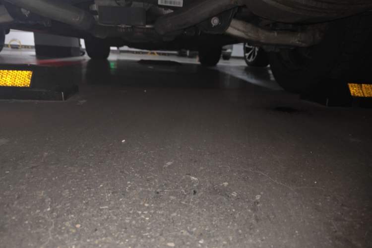 Used Hongqi HS7 2021 2.0T DCT Two-Wheel Drive Smart Connect Flagship Edition Chassis Rear
